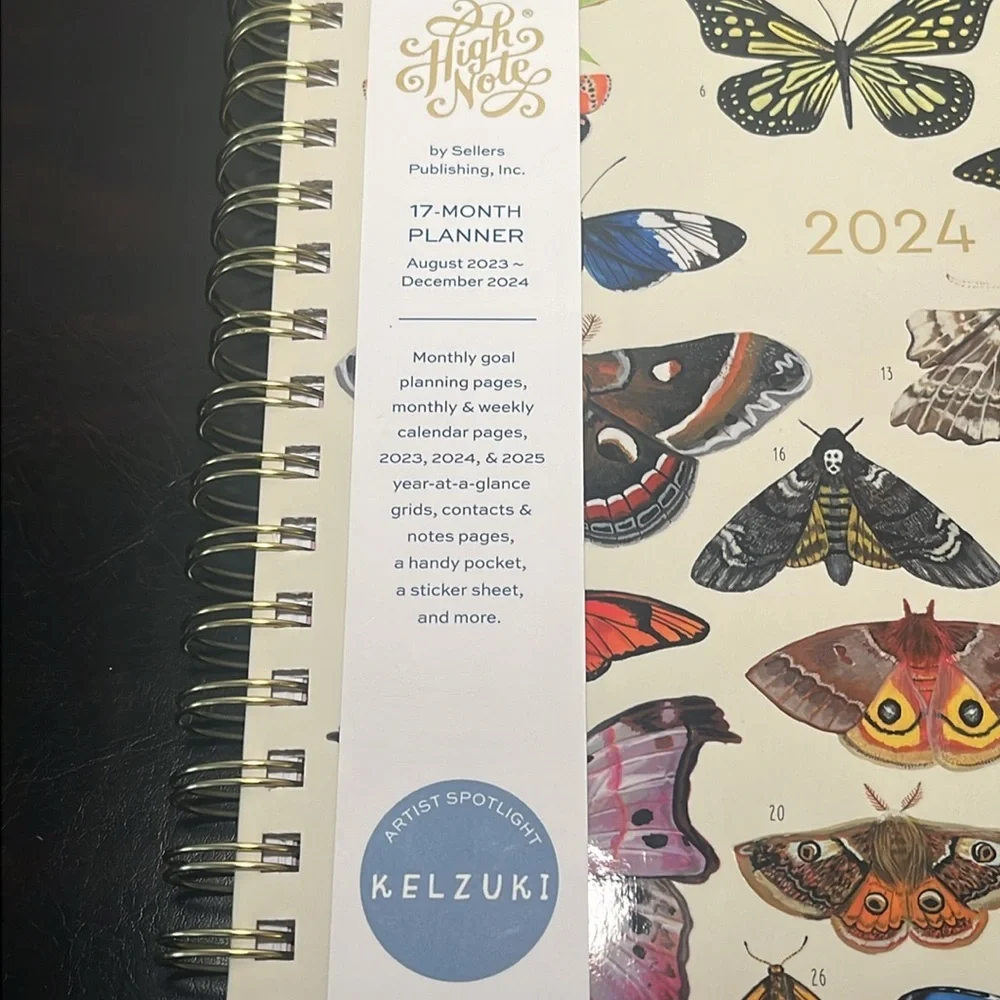 High Notes 17 month Deluxe Hardcover Planner